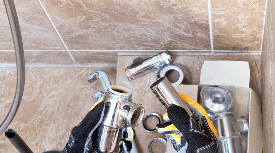Expert flood damage restoration services in Petroleum, IN